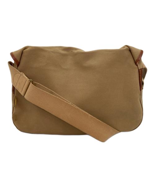 brady（ブレディ）Brady (ブレディ) ARIEL TROUT SMALL ベージュの古着・服飾アイテム