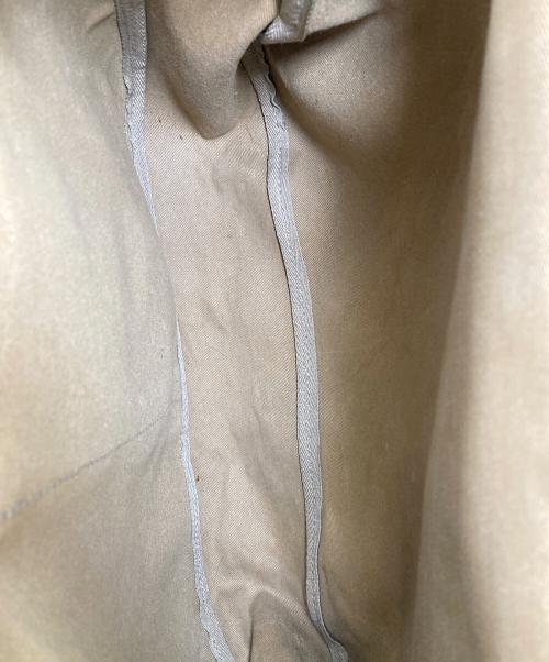 brady（ブレディ）Brady (ブレディ) ARIEL TROUT SMALL ベージュの古着・服飾アイテム