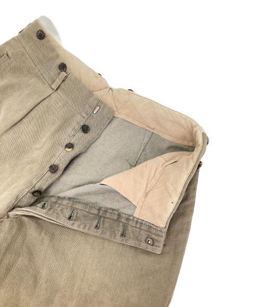 COMME des GARCONS HOMME（コムデギャルソン オム）COMME des GARCONS HOMME (コムデギャルソン オム) テーパード2タックパンツ グレー サイズ:Mの古着・服飾アイテム