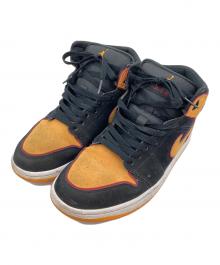 NIKE（ナイキ）の古着「エアジョーダン1 ミッド SE」｜ブラック×オレンジ