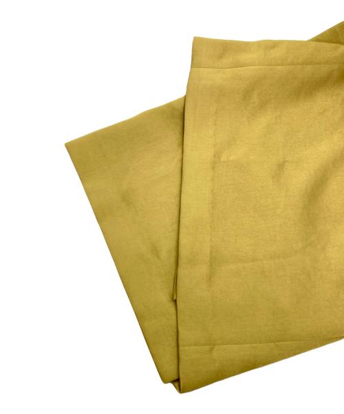 BEAUTY&YOUTH（ビューティーアンドユース）BEAUTY&YOUTH (ビューティーアンドユース) ヴィンテージサテンVネック ジャンパースカート イエロー サイズ:Mの古着・服飾アイテム