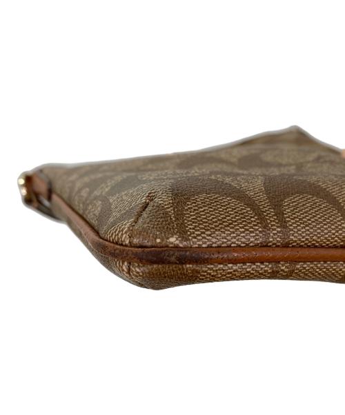 COACH（コーチ）COACH (コーチ) シグネチャーショルダーバッグ ブラウンの古着・服飾アイテム