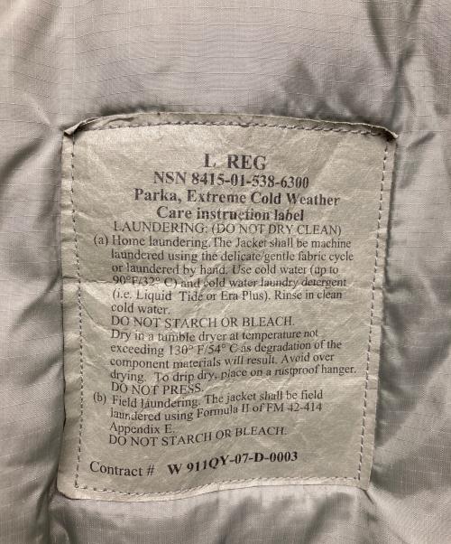 WILD THINGS（ワイルドシングス）WILD THINGS (ワイルドシングス) ECWCS GEN III LEVEL7 カーキ サイズ:L-REGの古着・服飾アイテム