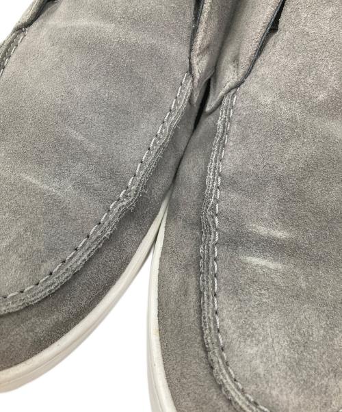 PELLICO SUNNY（ペリーコサニー）PELLICO SUNNY (ペリーコサニー) スエードスリッポン グレー サイズ:43の古着・服飾アイテム