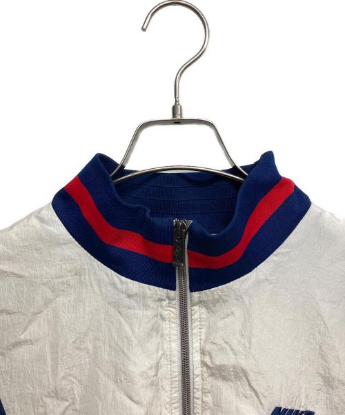 NIKE（ナイキ）NIKE (ナイキ) ナイロンジャケット ホワイト サイズ:Lの古着・服飾アイテム