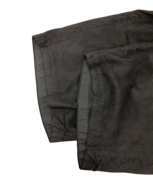TIGHTBOOTH PRODUCTION（タイトブースプロダクション）TIGHTBOOTH PRODUCTION (タイトブースプロダクション) SUEDE BAGGY PANTS ブラック サイズ:Lの古着・服飾アイテム