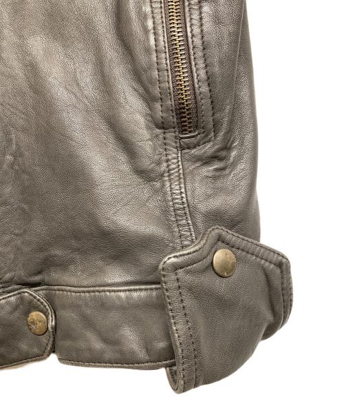 VERA PELLE（ベラペレ）VERA PELLE (ベラペレ) レザージャケット ブラック サイズ:40の古着・服飾アイテム