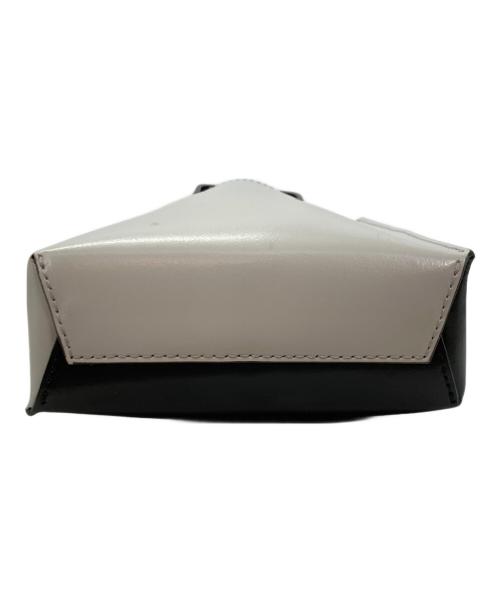 MARNI（マルニ）MARNI (マルニ) MUSEO BAG NANO ホワイトの古着・服飾アイテム