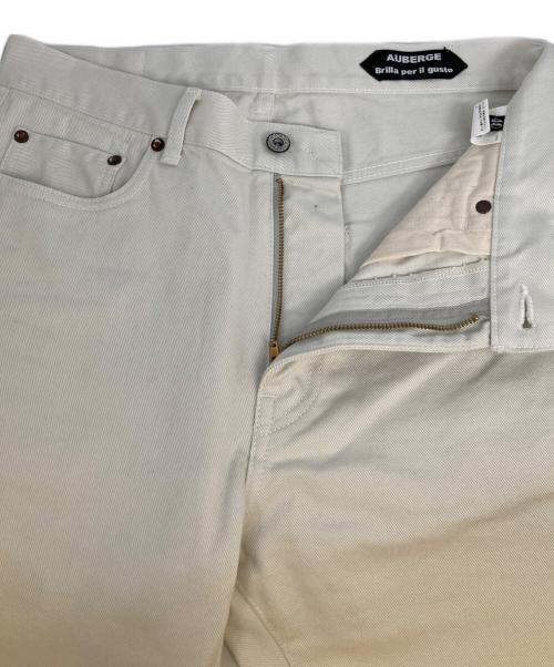 AUBERGE（オーベルジュ）AUBERGE (オーベルジュ) デニムパンツ ホワイト サイズ:40の古着・服飾アイテム