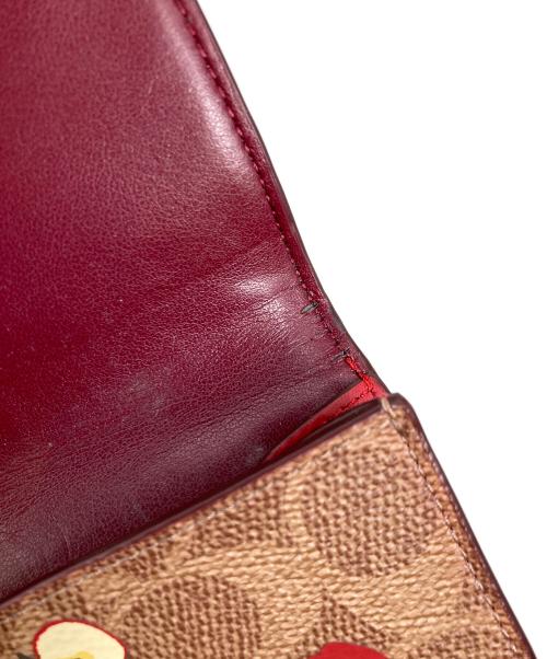 COACH（コーチ）COACH (コーチ) アップルシグネチャーウォレット ブラウンの古着・服飾アイテム