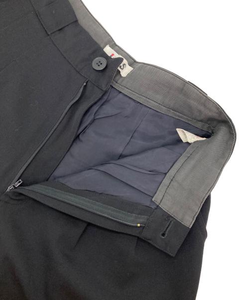 I.S.（アイエス）I.S. (アイエス) タックパンツ ブラック サイズ:9の古着・服飾アイテム