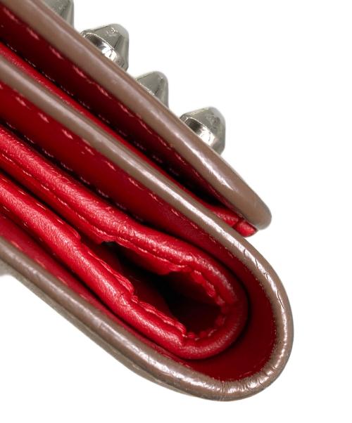 Christian Louboutin（クリスチャン・ルブタン）Christian Louboutin (クリスチャン・ルブタン) 3つ折り財布 ベージュの古着・服飾アイテム