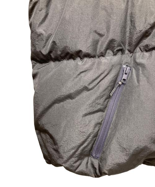 F/CE.（エフシーイー）F/CE. (エフシーイー) DIGAWEL (ディガウェル) puffer jacket グレー サイズ:2の古着・服飾アイテム