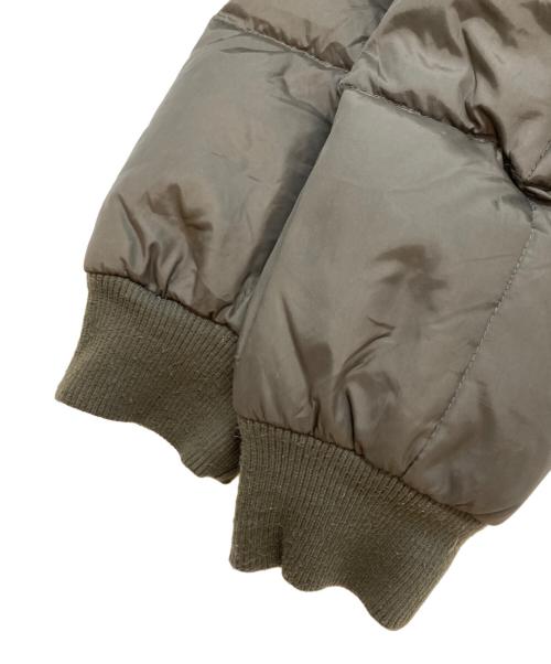 LACOSTE（ラコステ）LACOSTE (ラコステ) ダウンジャケット オリーブ サイズ:50の古着・服飾アイテム