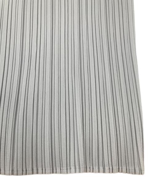 PLEATS PLEASE（プリーツプリーズ）PLEATS PLEASE (プリーツプリーズ) BASICS プリーツスカート グレー サイズ:3の古着・服飾アイテム