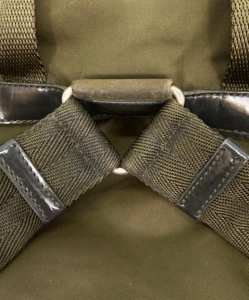 PRADA（プラダ）PRADA (プラダ) ナイロンリュック オリーブの古着・服飾アイテム