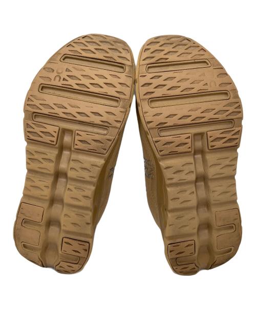 on（オン）On (オン) LOEWE (ロエベ) Cloudtilt 