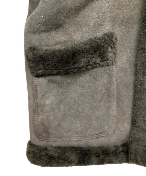 TEODEM（テオデム）TEODEM (テオデム) リアルムートンジャケット グレー サイズ:Lの古着・服飾アイテム