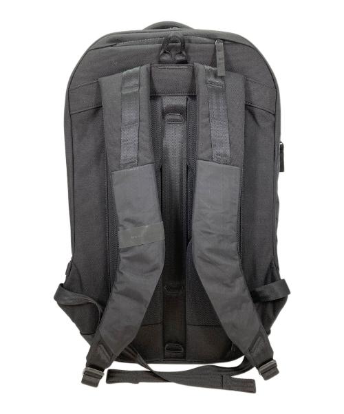 ABLE CARRY（エイブルキャリー）Able Carry (エイブルキャリー) THE MAX-TARMAC BLACK  リュック ブラックの古着・服飾アイテム