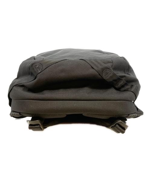 ABLE CARRY（エイブルキャリー）Able Carry (エイブルキャリー) THE MAX-TARMAC BLACK  リュック ブラックの古着・服飾アイテム