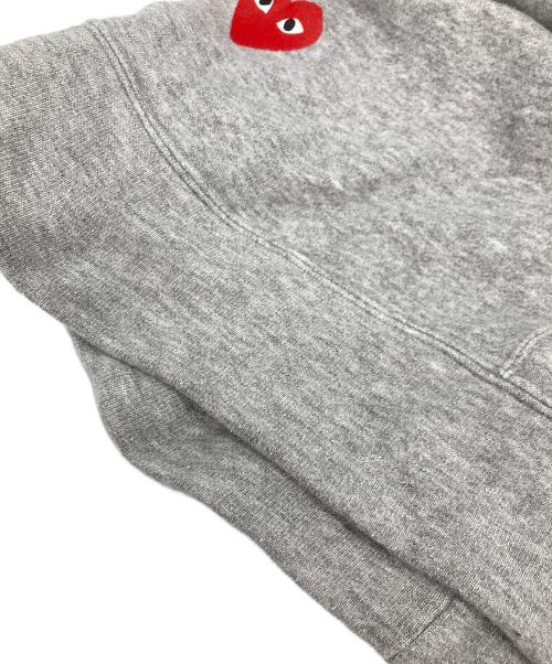 PLAY COMME des GARCONS（プレイコムデギャルソン）PLAY COMME des GARCONS (プレイコムデギャルソン) NIKE (ナイキ) プリントパーカー グレー サイズ:Mの古着・服飾アイテム