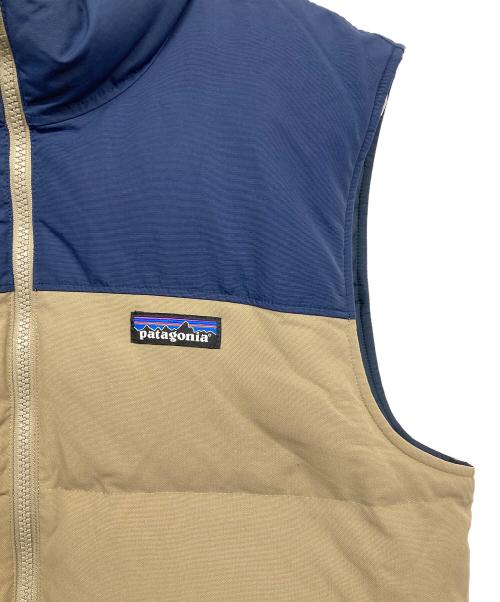 Patagonia（パタゴニア）Patagonia (パタゴニア) Reversible Bivy Down ベスト ネイビー×ベージュ サイズ:無しの古着・服飾アイテム
