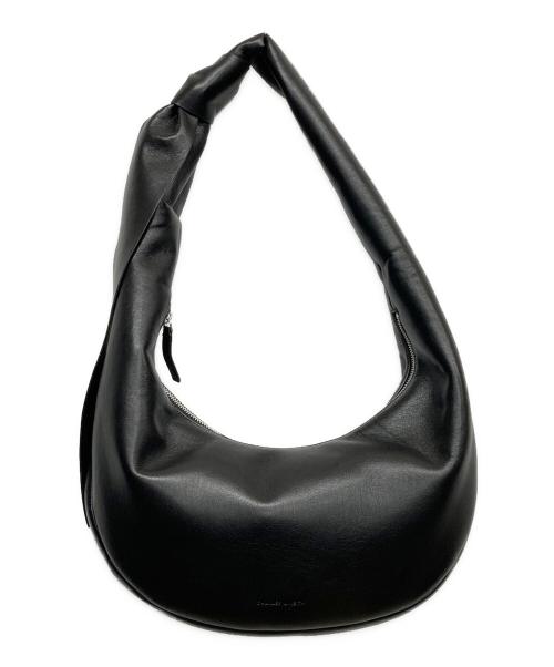 CHARLES & KEITH（チャールズアンドキース）CHARLES & KEITH (チャールズアンドキース) トニー ノットカーブホーボーバック ブラックの古着・服飾アイテム