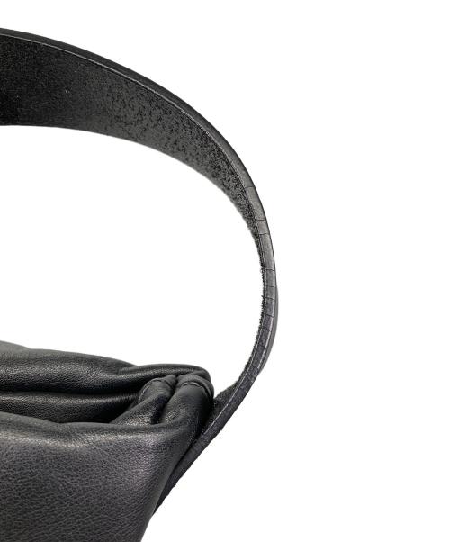 TOUGH（タフ）TOUGH (タフ) ショルダーバッグ ブラックの古着・服飾アイテム