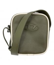 DIESEL（ディーゼル）の古着「クロスボディーカメラバッグ」｜グリーン