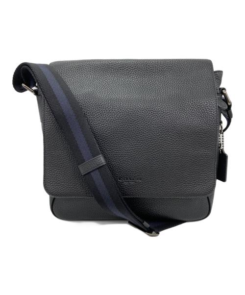 COACH（コーチ）COACH (コーチ) フラップショルダーバッグ ブラックの古着・服飾アイテム