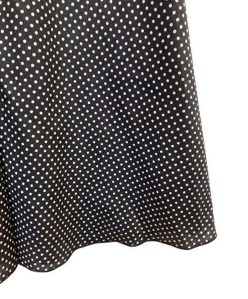 Jolie mignon（ジョリ―ミニョン）jolie mignon (ジョリ―ミニョン) ドットフリルスリーブワンピース ネイビー サイズ:38 未使用品の古着・服飾アイテム