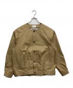 UNFOLKアンフォーク）の古着「Ventile gabardine nocollar blouson」｜ベージュ