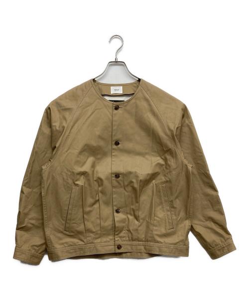 UNFOLK（アンフォーク）UNFOLK (アンフォーク) Ventile gabardine nocollar blouson ベージュ サイズ:2の古着・服飾アイテム