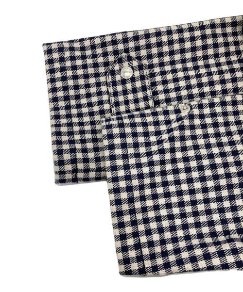 Traditional Weatherwear（トラディショナルウェザーウェア）Traditional Weatherwear (トラディショナルウェザーウェア) HARROGATEフィールドコート ネイビー サイズ:38の古着・服飾アイテム