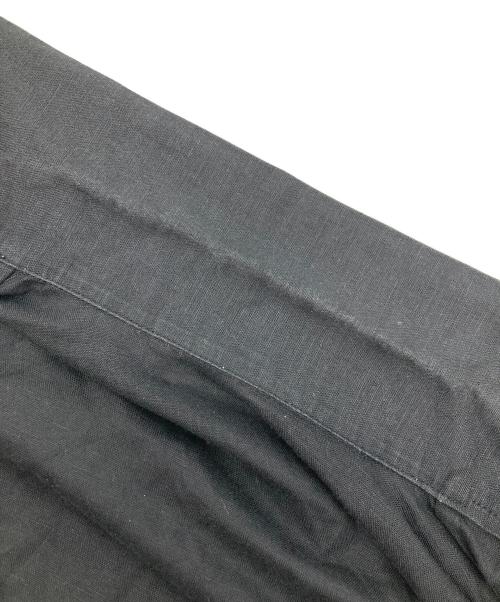 HOMME PLISSE ISSEY MIYAKE（オム プリッセ イッセイ ミヤケ）HOMME PLISSE ISSEY MIYAKE (オム プリッセ イッセイ ミヤケ) リネン混半袖シャツ ブラック サイズ:2の古着・服飾アイテム