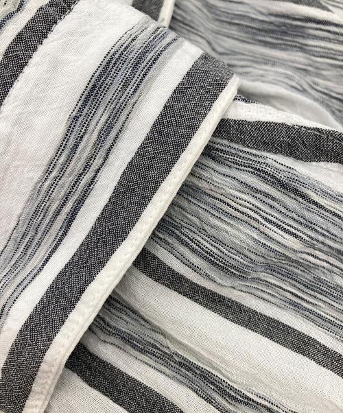 ISSEY MIYAKE MEN（イッセイミヤケメン）ISSEY MIYAKE MEN (イッセイミヤケメン) ストライプマオカラーシャツ グレー サイズ:3の古着・服飾アイテム