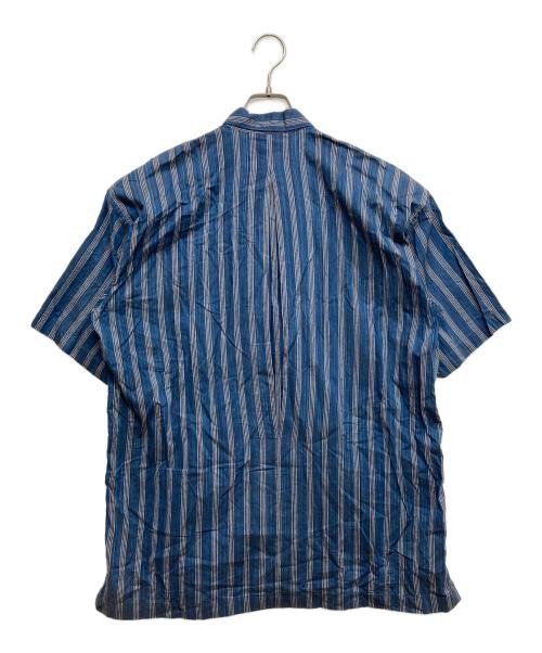ISSEY MIYAKE（イッセイミヤケ）ISSEY MIYAKE (イッセイミヤケ) 半袖シャツ ブルー サイズ:Mの古着・服飾アイテム