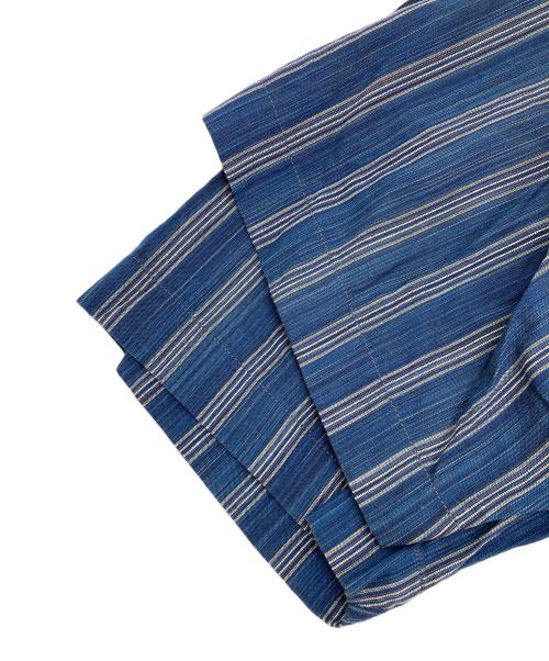 ISSEY MIYAKE（イッセイミヤケ）ISSEY MIYAKE (イッセイミヤケ) 半袖シャツ ブルー サイズ:Mの古着・服飾アイテム