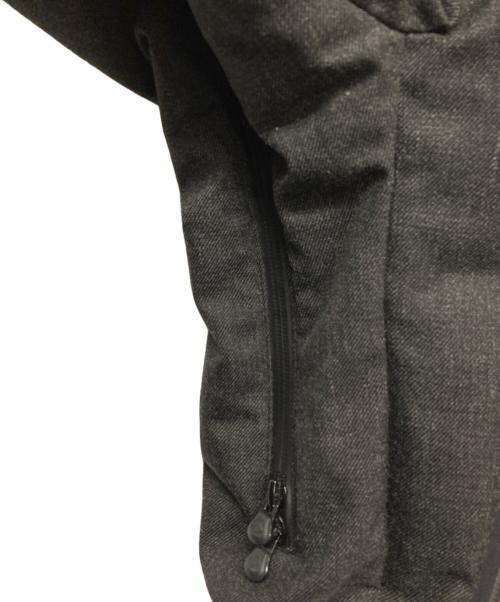 DESCENTE（デサント）DESCENTE (デサント) BEAUTY&YOUTH (ビューティーアンドユース) 別注 水沢ダウンジャケット ブラック サイズ:Mの古着・服飾アイテム