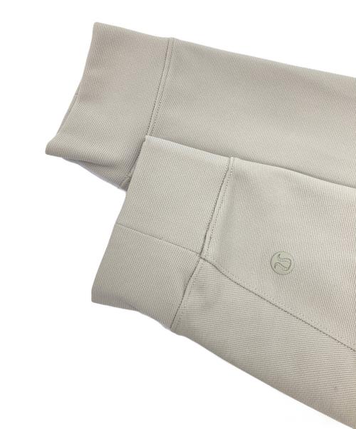 LULULEMON（ルルレモン）LULULEMON (ルルレモン) ジップアップジャケット ベージュ サイズ:Sの古着・服飾アイテム