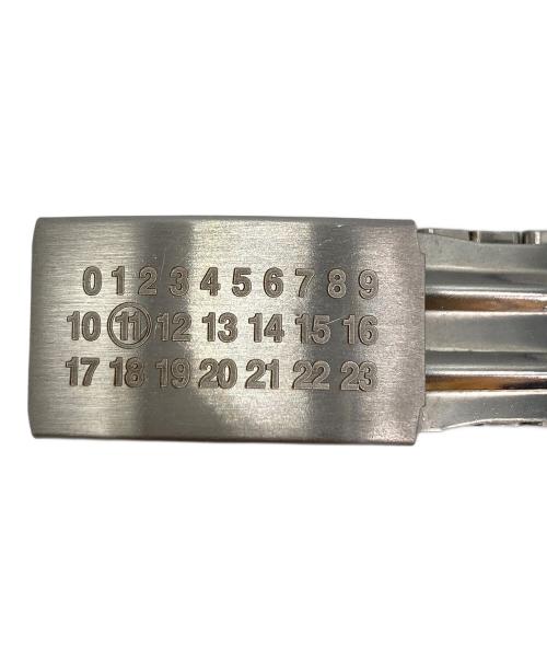 Maison Margiela（メゾンマルジェラ）Maison Margiela (メゾンマルジェラ) WATCH-BELT シルバーの古着・服飾アイテム