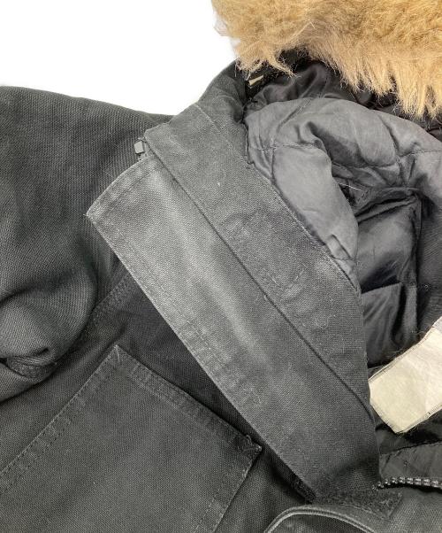 CarHartt（カーハート）CarHartt (カーハート) シベリアンパーカー ブラック サイズ:Mの古着・服飾アイテム