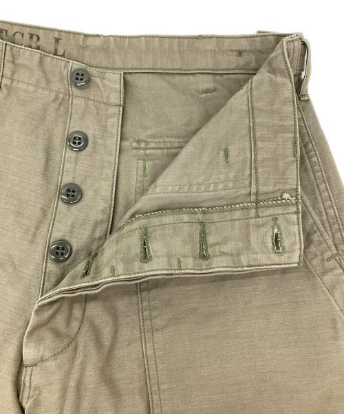 TCB jeans（ティーシービー ジーンズ）TCB JEANS (ティーシービー ジーンズ) ベイカーパンツ カーキ サイズ:Lの古着・服飾アイテム