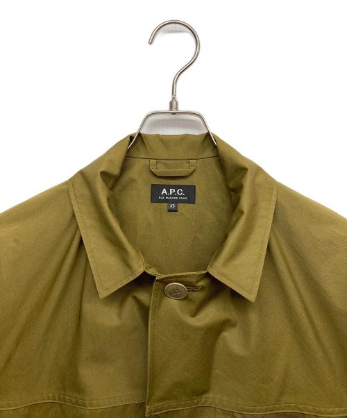 A.P.C.（アーペーセー）A.P.C. (アーペーセー) ステンカラーコート グリーン サイズ:XSの古着・服飾アイテム
