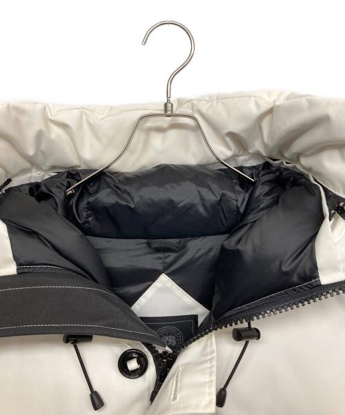 CANADA GOOSE（カナダグース）CANADA GOOSE (カナダグース) CHATEAU PARKA BLACK LABELダウンジャケット ホワイト サイズ:XLの古着・服飾アイテム