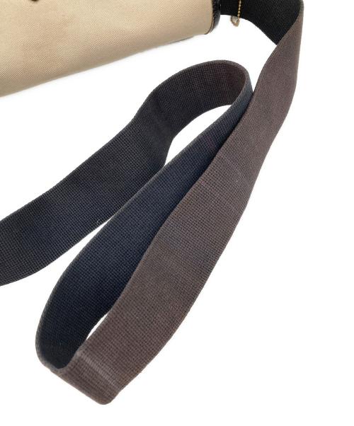 brady（ブレディ）Brady (ブレディ) ショルダーバッグ ベージュの古着・服飾アイテム