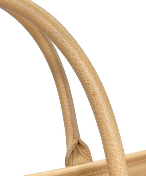 BURBERRY（バーバリー）BURBERRY (バーバリー) レザートートバッグ ベージュの古着・服飾アイテム