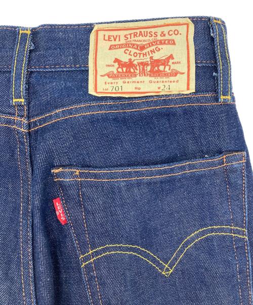 LEVI'S VINTAGE CLOTHING（リーバイス ビンテージ クロージング）LEVI'S VINTAGE CLOTHING (リーバイス ビンテージ クロージング) 701デニムパンツ インディゴ サイズ:W24の古着・服飾アイテム