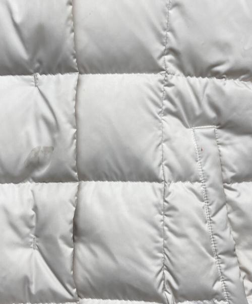 UNTITLED（アンタイトル）UNTITLED (アンタイトル) ダウンコート ベージュ サイズ:2の古着・服飾アイテム