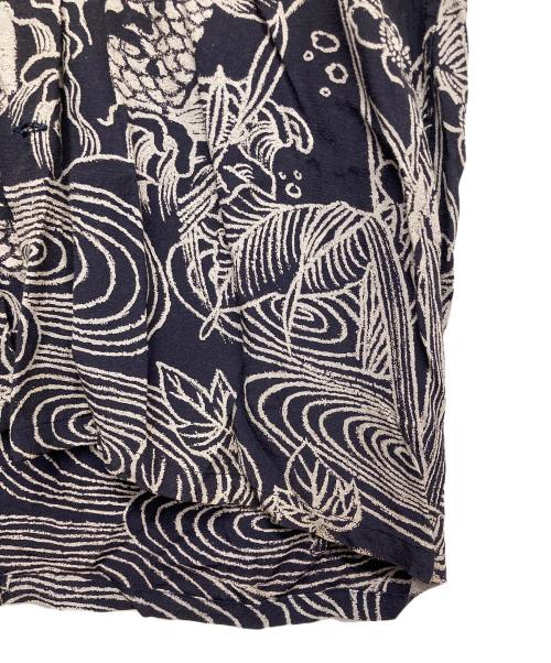 EVISU（エヴィス）EVISU (エヴィス) カープアロハシャツ ネイビー サイズ:36の古着・服飾アイテム